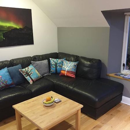 Unkenhaus. Cosy, Modern Apartment, Private Parking Lerwick Exterior photo